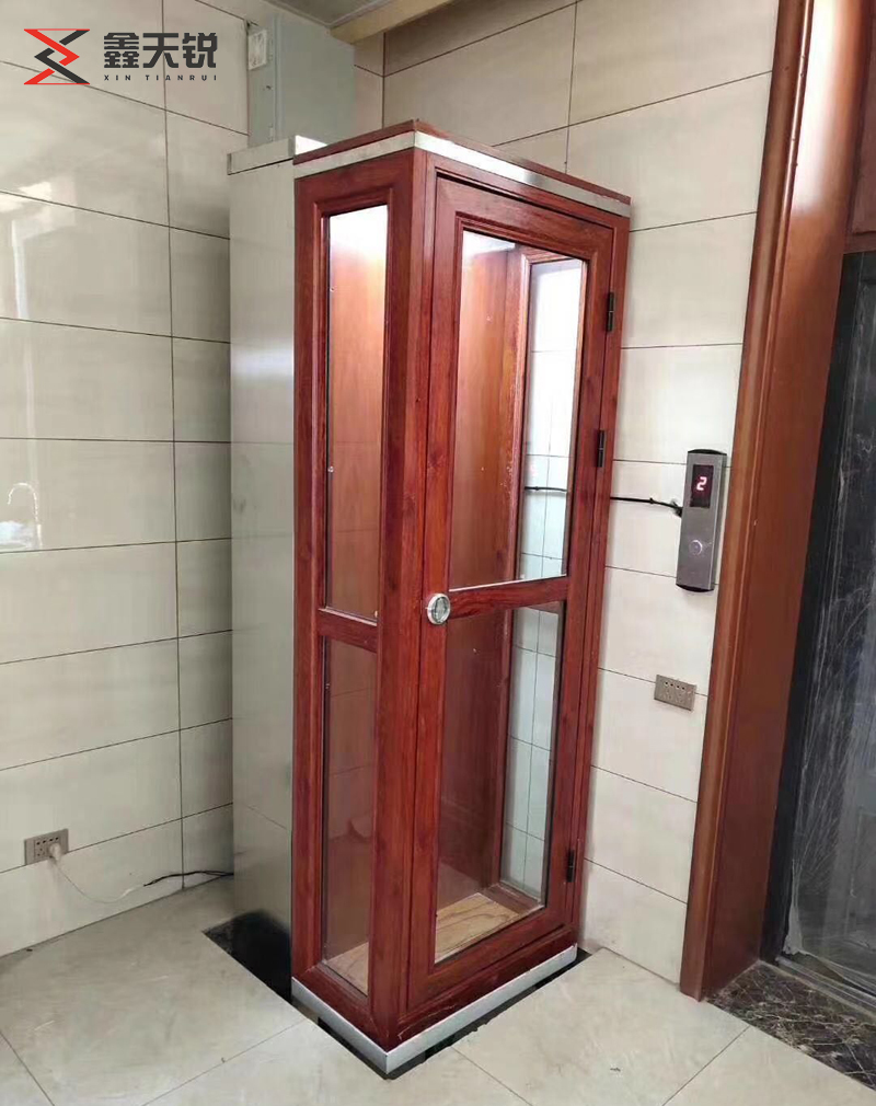 小型家用（yòng）電梯